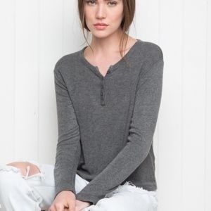 Brandy Melville Callan Top - John Galt